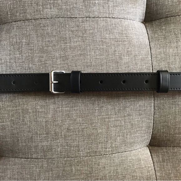 Louis Vuitton Adjustable Leather Strap - Picture 2 of 7